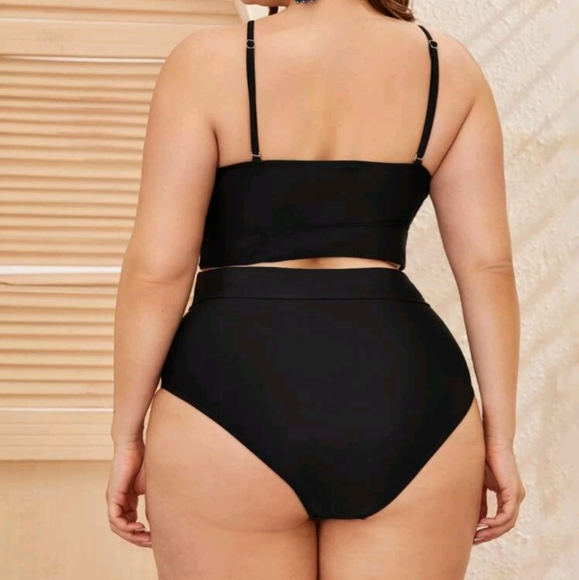 Mesh Bikini - Picture 2 of 2